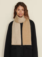 Holzweiler Tine Knit Scarf Sand Mix - hvittrad.no