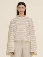 Holzweiler Street Striped Long Sleeve Beige Mix - hvittrad.no