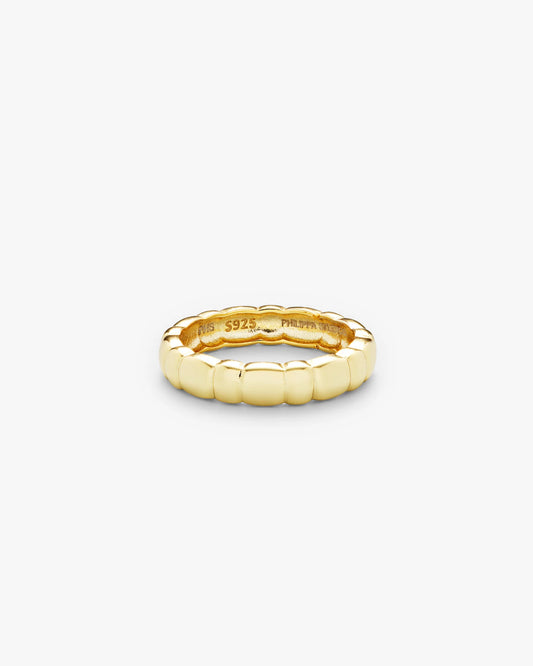 Philippa Studios Cushion Ring Gold - hvittrad.no