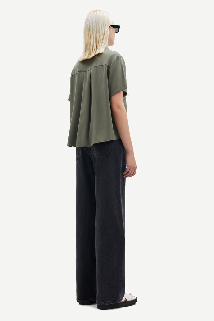 Samsøe Samsøe Mina SS Shirt 14028 Dusty Olive - hvittrad.no