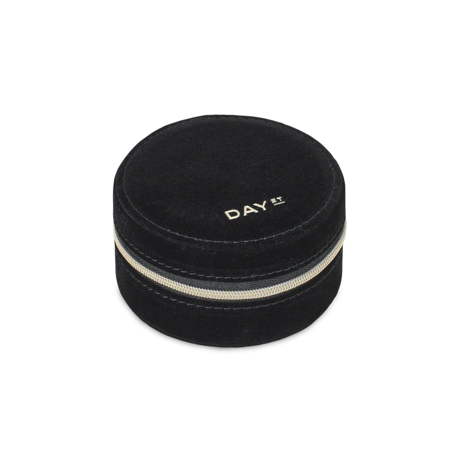 Day ET Jewelry Zip Round Black - hvittrad.no