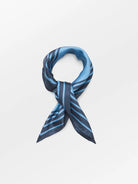 Beck Söndergaard Quadro Sia Scarf Coronet Blue - hvittrad.no