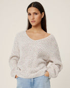 MSCH Copenhagen Dealyn V Pullover Egret - hvittrad.no