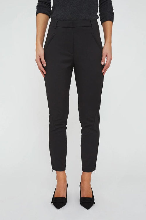 Angelie Zip 238 Black Jeggin